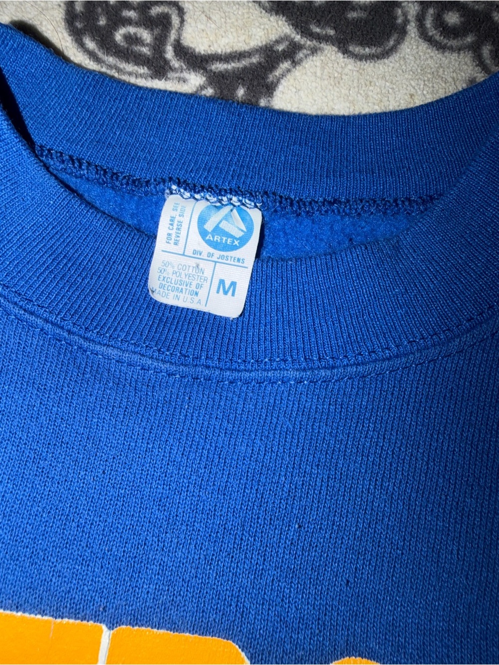 University of Wisconsin Milwaukee Blue Snoopy Graphic Sweatshirt - Picture 3 of 4